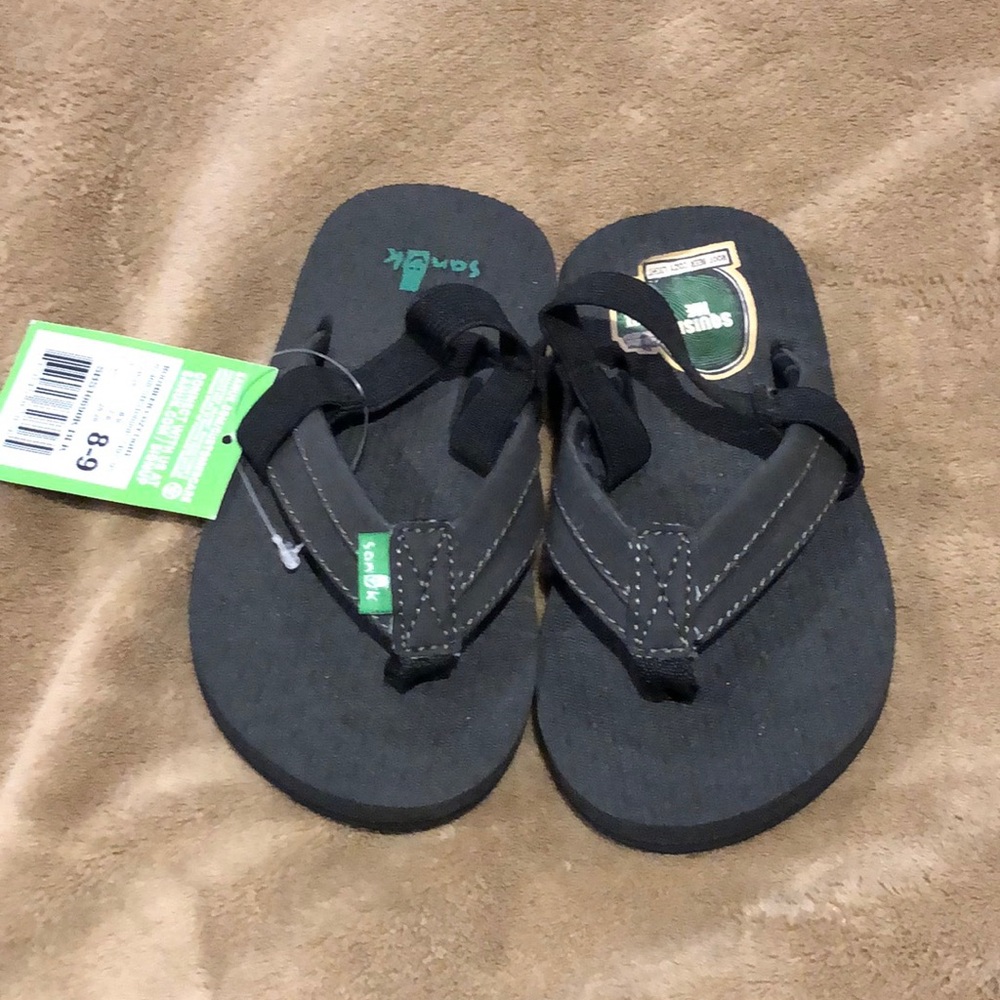 Brand new Sanuks!